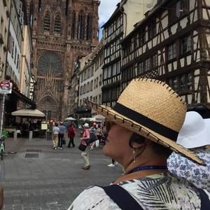 Meet your Posher, Kelly